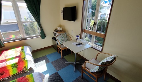 Twin Room, Mountain View