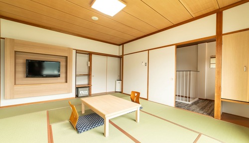 Standard Maisonette Twin Room with 10 Tatami mats - Shared Bath - Non-Smoking