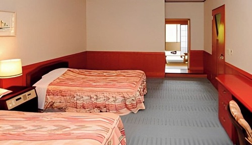 Deluxe Room with Garden Terrace