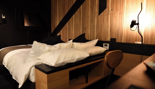 Semi-Double Room