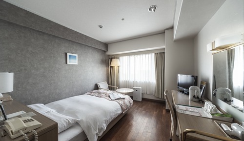 Standard Single Room, Smoking