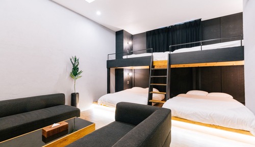 Superior Studio, Multiple Beds, Non Smoking, Kitchenette (8 pax)