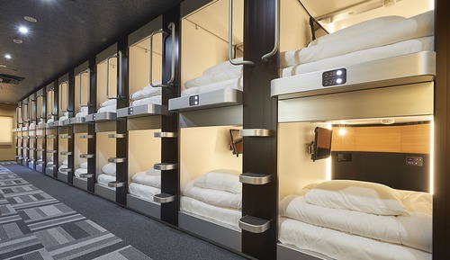 1-3F, Capsule Room, Male Only Non Smoking