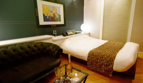 Moderate Double Room, Smoking