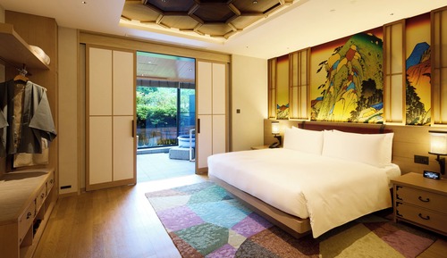 Suite, 1 King Bed (Private Hot Spring)