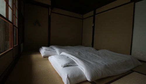 Gallery Triple Room, Shared Bathroom