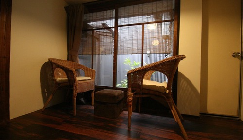 Traditional Twin Room, Non Smoking, Shared Bathroom