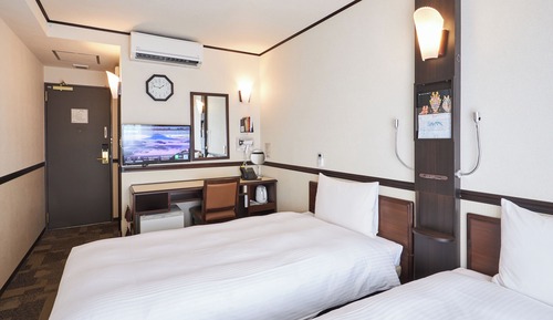 Standard Twin Room, Smoking