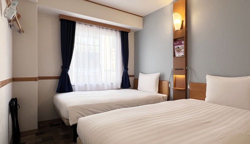 Standard Twin Room, Smoking