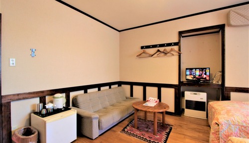 Twin Room with Sofabed, Private Bath Room