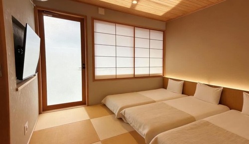 Family Triple Room, Balcony, Courtyard View