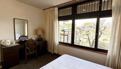 Classic Twin Room, Courtyard View
