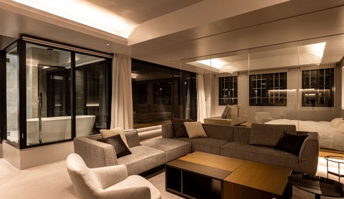 Luxury Suite