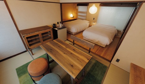 Standard Twin Room