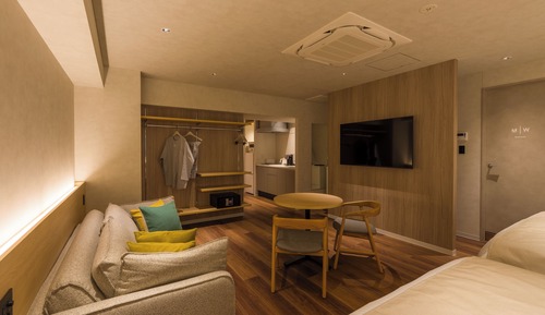 Culture Room with 2 Queen Beds & 1 Queen Sofa Bed, Non Smoking