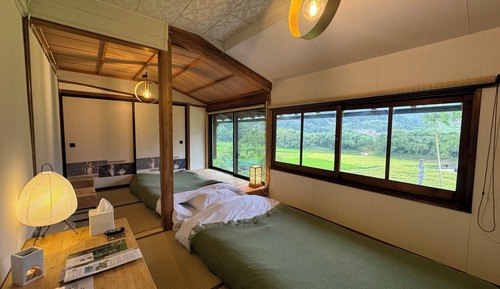 Superior Twin Room, Mountain View