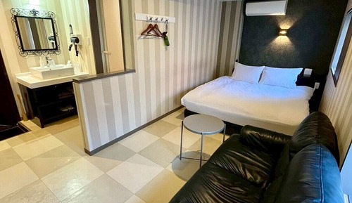 Basic Double Room