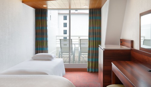 Room, 1 Double Bed, Partial Ocean View (Partial Double Room)