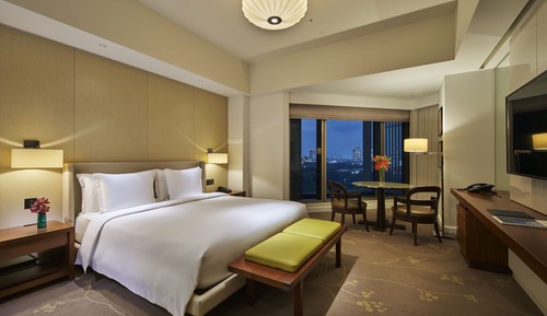 Club Deluxe King Room