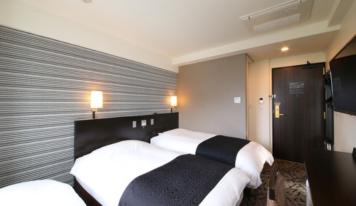 West Wing Triple Room, Non-Smoking (Please refer Hotel Policy for Child fee details)
