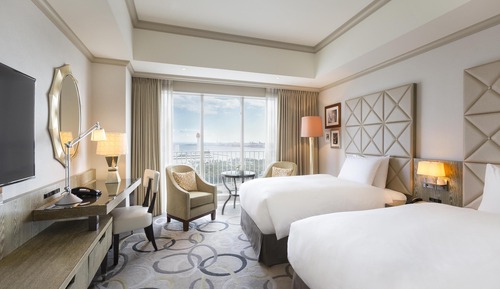 Twin Hilton Room - Non-Smoking - 33sqm
