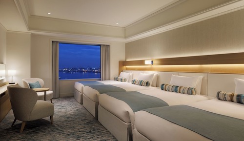Premier  Floor Luxury Quadruple Room, Non Smoking