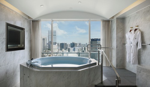 [October 2025 Newly Renovated] View Bath Suite, Non Smoking - Club Lounge Access, 32 Floor