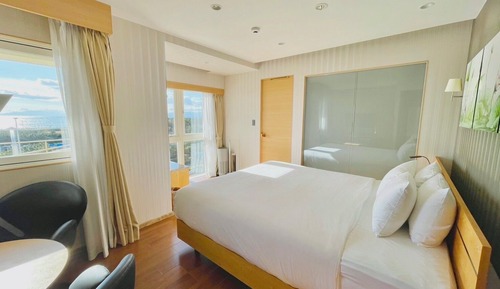 Ocean Double Room (Ocean Side, 4th Floor)