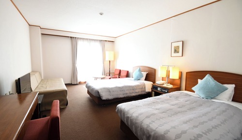 1F, Standard Twin Room, Non Smoking, 2 Adults (Dinner plan requires check-in by 5:00 p.m.)