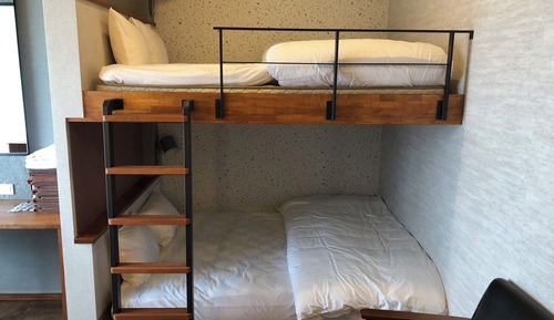 Deluxe Cabin