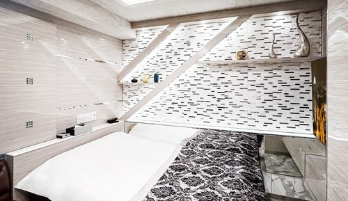 Moderate Double Room (Smoking Allowed)