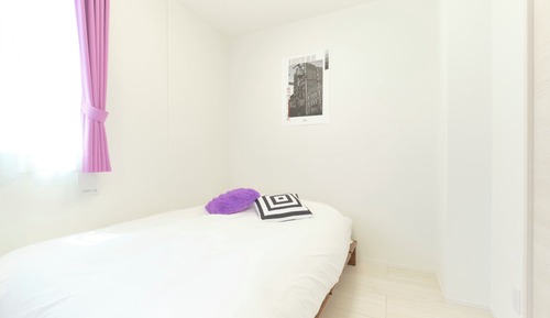 Apartment (201)