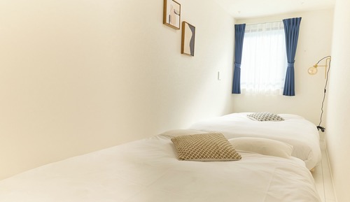 Apartment (101)