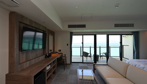Premium Room, 2 Twin Beds, Balcony, Oceanfront