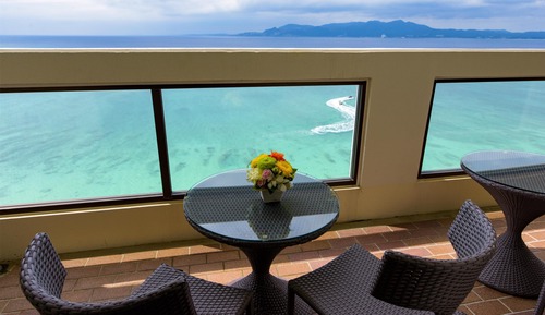 Standard Room, 2 Twin Beds, Non Smoking, Oceanfront (with Extra Bed)
