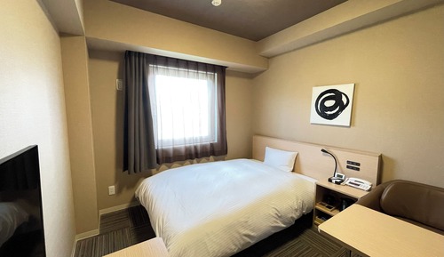 Standard Single Room, Smoking