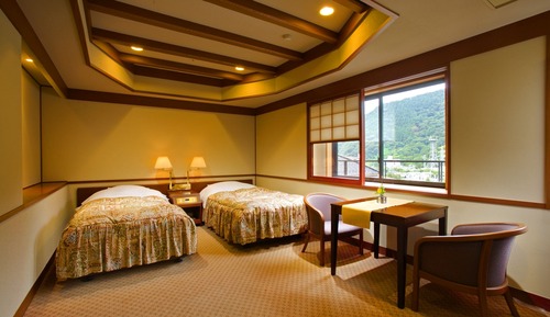 [East Tower] Twin Room