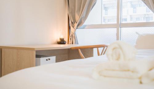 One-Bedroom Premier Apartment