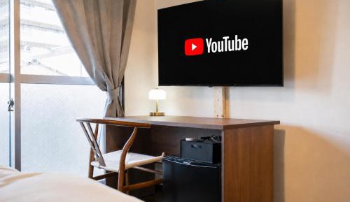One-Bedroom Deluxe Apartment