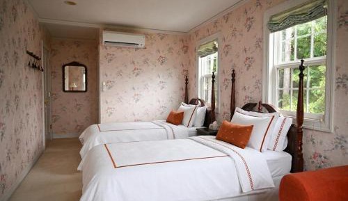 Family Room with Private Bathroom