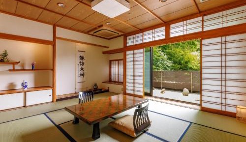 Superior Family Room