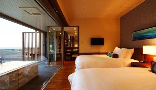 Junior Suite with Ocean View