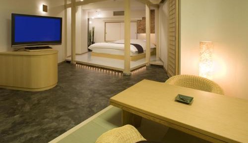 LUXURY ROOM 【SMOKING】