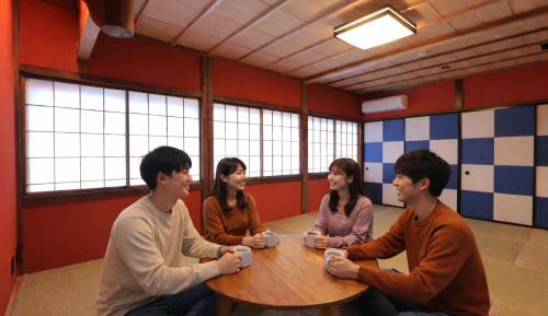 Japanese-Style Room