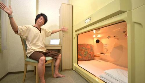 Deluxe Cabin Capsule Lower-bunk  (Male Only)
