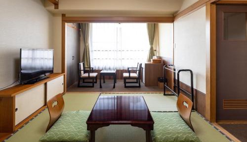 Economy Japanese-Style-Room 27 sqm - Shared Bathroom - Non-Smoking