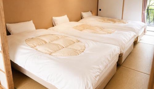 Japanese-Style Room