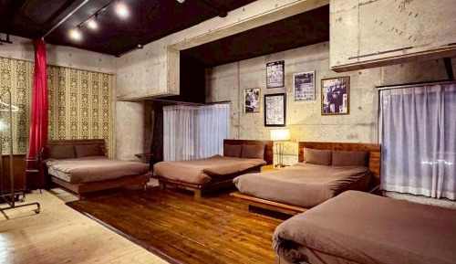 Deluxe Family Room