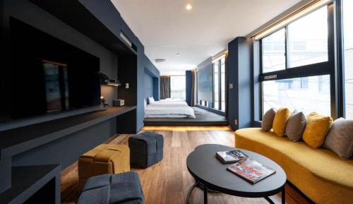 One-Bedroom Family Apartment