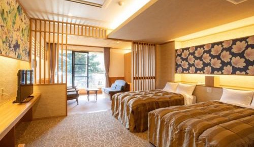Twin Room with Bath